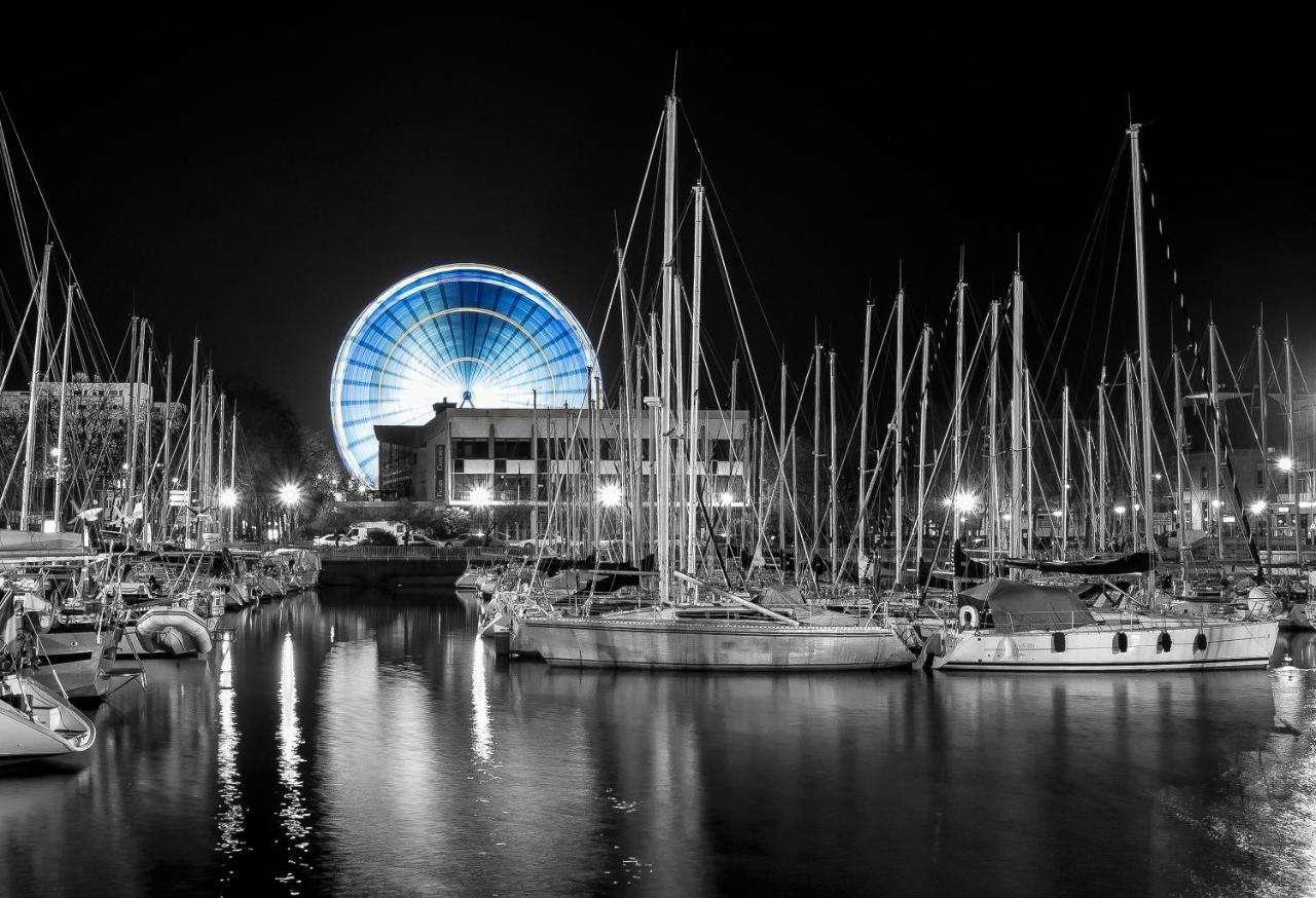 Lorient - L'Escapade - Lit Queen Size - Proche Centre Et Gare - Internet Haut Debit Fibre Exterior foto